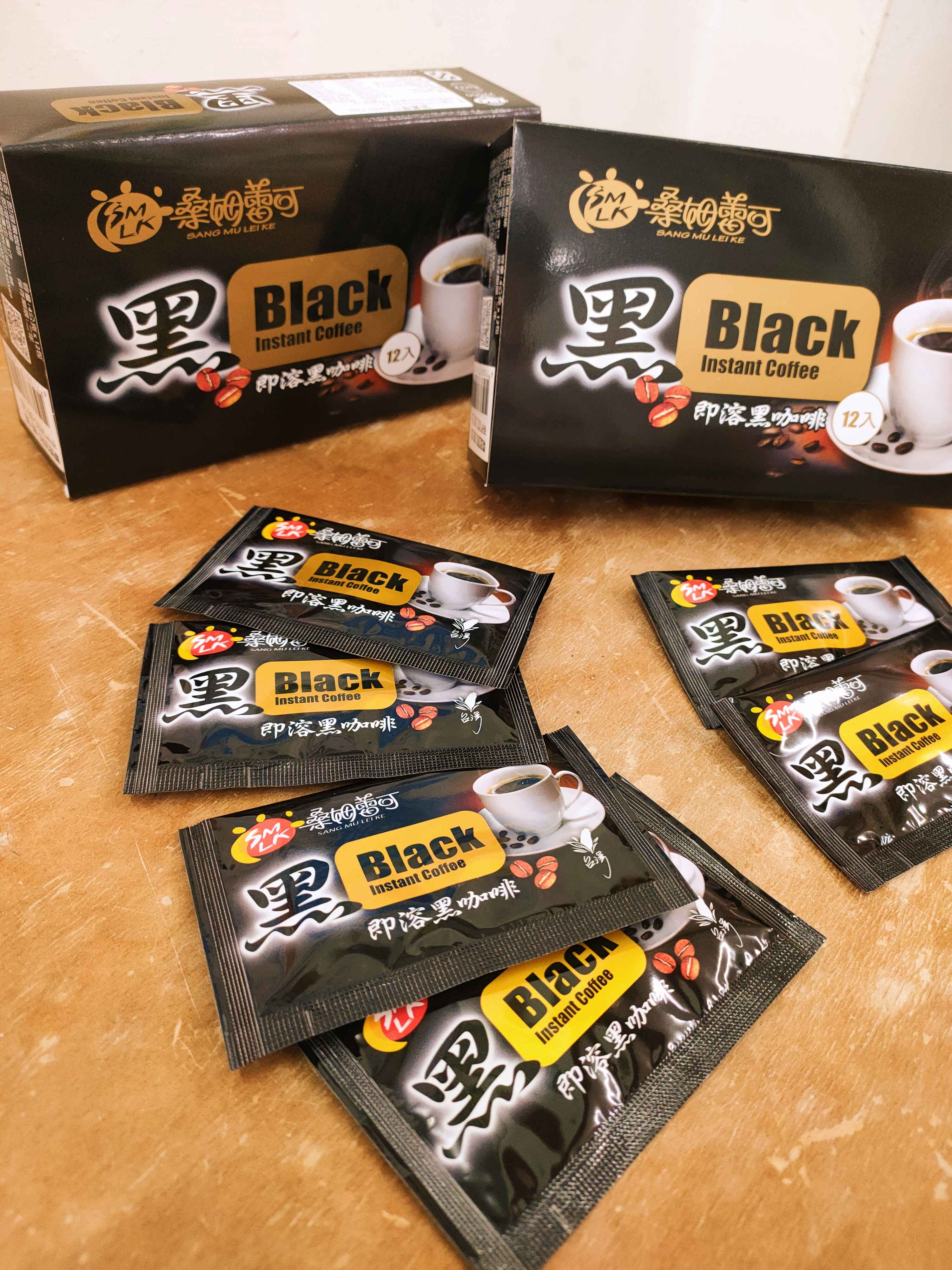 採用最新技術以冷凍乾燥法，萃取黑咖啡乾燥，保有「黑咖啡」的原味。
<br />隨時即可來杯香醇黑咖啡。