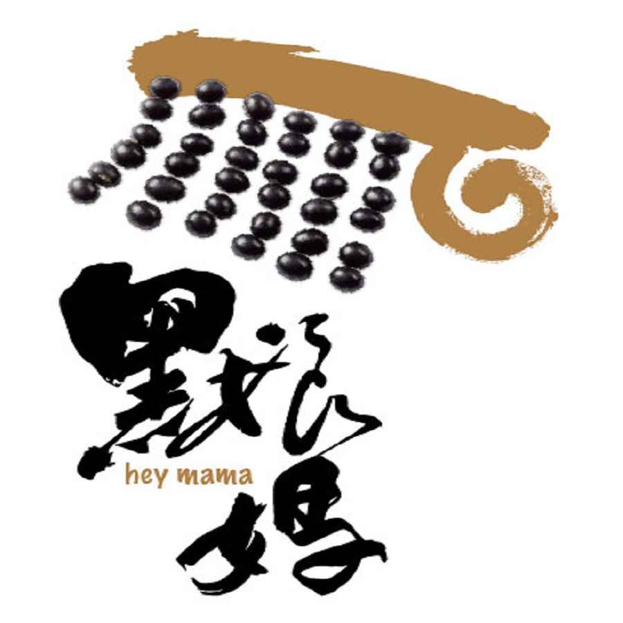 以媽祖婆林默娘為精神象徵，黑娘媽品牌定位傳遞【護生】的品牌概念，新港鄉農會輔導農友，以友善土地的契作模式栽培黑豆，並依TGAP作業規範申請產銷履歷安全驗認證，確實為消費者「食在安心」的需求把關。